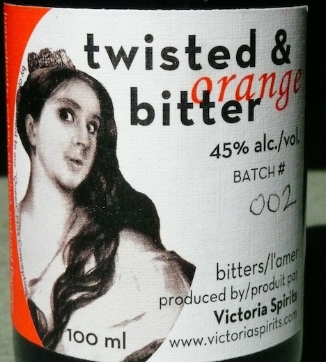 Victoria Gin twisted & Bitter label